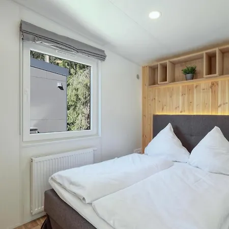 Holiday home Tiny Haus 79 Am Brombachsee *